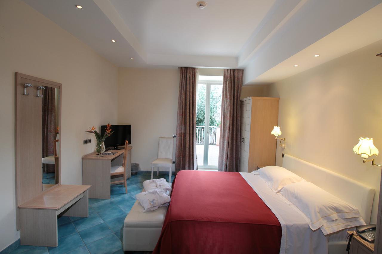 Hotel Regina Palace Terme Ischia Eksteriør billede